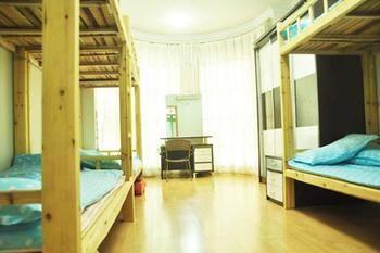 Guangzhou Pinyan Youth Hostel Tangxia  Экстерьер фото