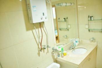 Guangzhou Pinyan Youth Hostel Tangxia  Экстерьер фото